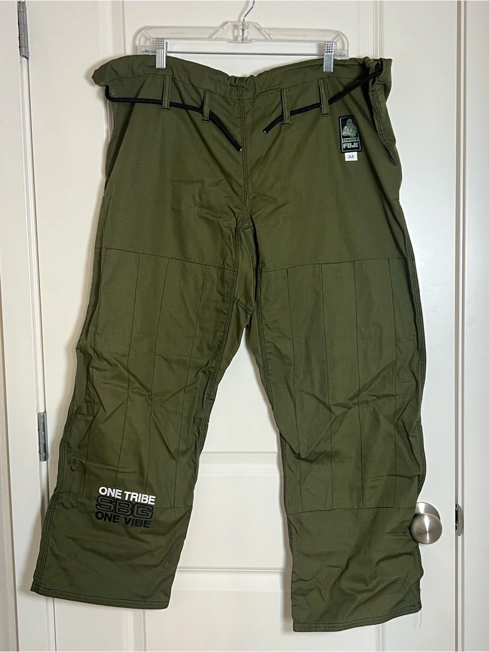 FUJI SBG Jiu-Jitsu Gi A4 / XL Jacket and Pants Olive Green (2-pieces)